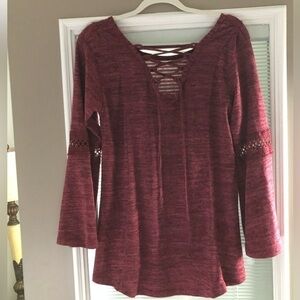 Win Win Tunic Cross Back Tie Bell Sleeves Size S/M
